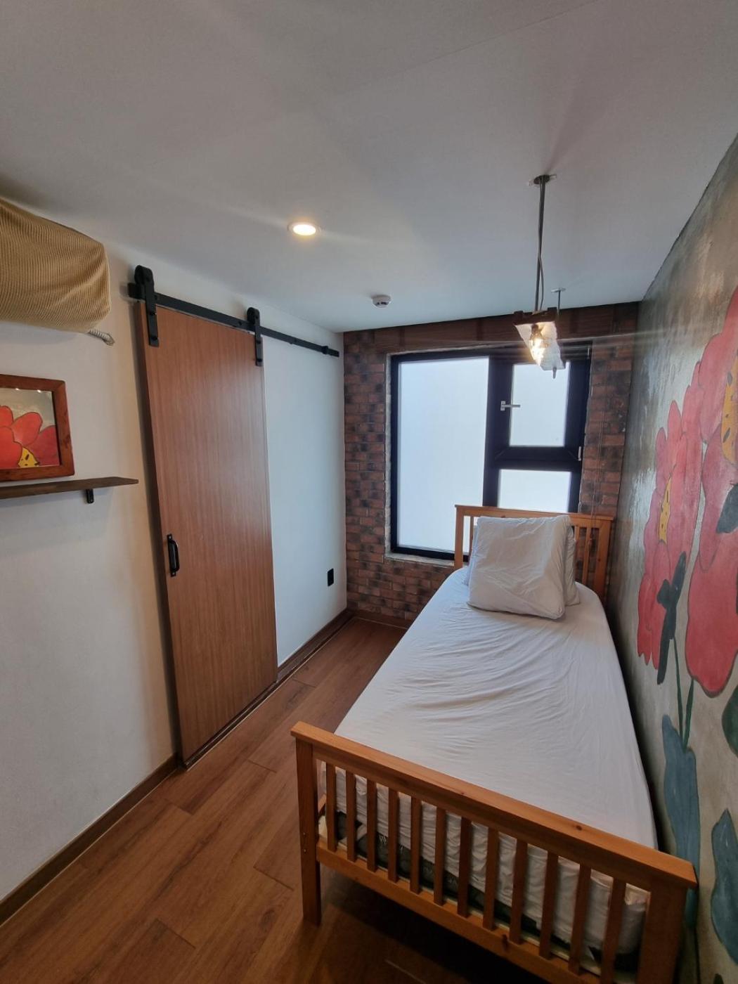 Hwon Guesthouse Seoul Exteriör bild
